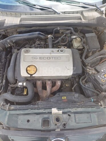 Opel Vectra 1999, 300,000 km - 1.6 l - Bakı