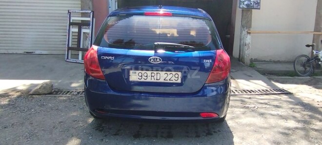 Kia Ceed 2007, 350,000 km - 1.6 l - Biləsuvar