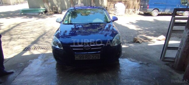 Kia Ceed 2007, 350,000 km - 1.6 l - Biləsuvar