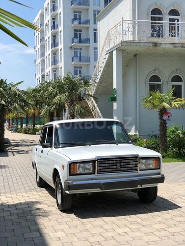 LADA (VAZ) 2107 2003, 60,000 km - 1.6 l - Astara