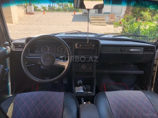LADA (VAZ) 2107 2003, 60,000 km - 1.6 l - Astara