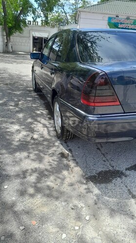 Mercedes C 220 d 1998, 445,000 km - 2.2 l - Bakı