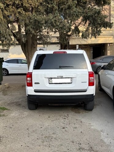 Jeep Patriot 2013, 94,000 km - 2.4 l - Bakı