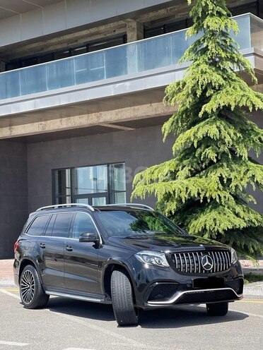 Mercedes GLS 450 4MATIC-6