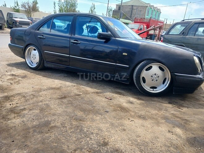 Mercedes E 300 d 1998, 312,045 km - 3.0 л - Bakı