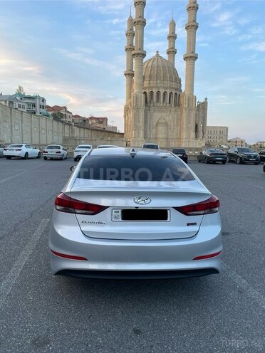 Hyundai Elantra 2017, 75,000 km - 2.0 л - Bakı