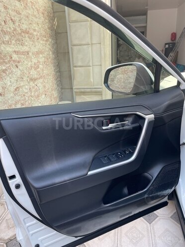 Toyota RAV4 2022, 105,000 km - 2.5 l - Bakı