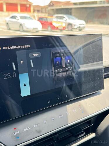 Toyota Camry 2024, 17,500 km - 2.0 l - Bakı
