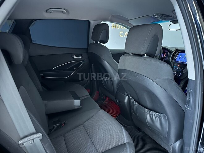 Hyundai Santa Fe-19