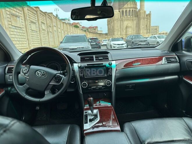 Toyota Camry 2014, 178,333 km - 2.5 l - Bakı