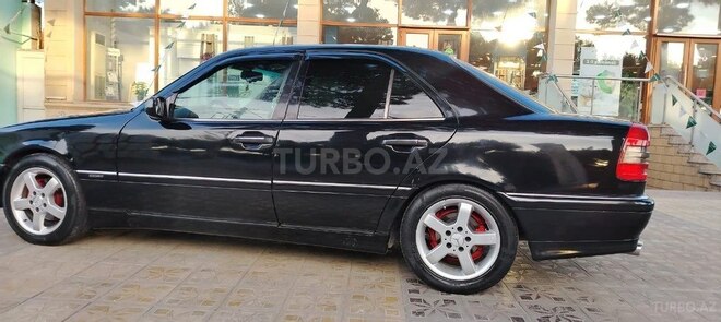 Mercedes C 200 1996, 327,123 km - 2.0 л - Bakı