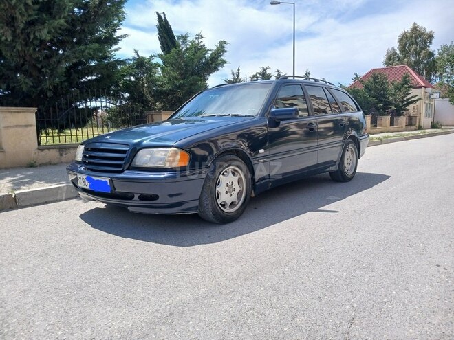 Mercedes C 200 2000, 250,000 km - 2.0 л - Bakı