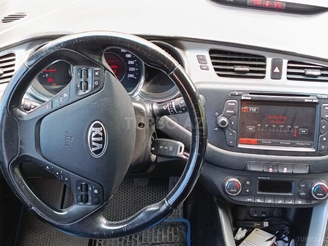 Kia Ceed 2014, 264,909 km - 1.6 l - Sumqayıt
