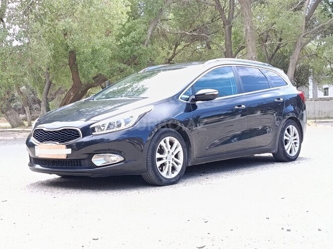 Kia Ceed 2014, 264,909 km - 1.6 l - Sumqayıt