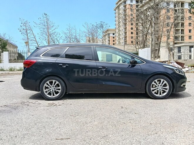Kia Ceed 2014, 264,909 km - 1.6 l - Sumqayıt