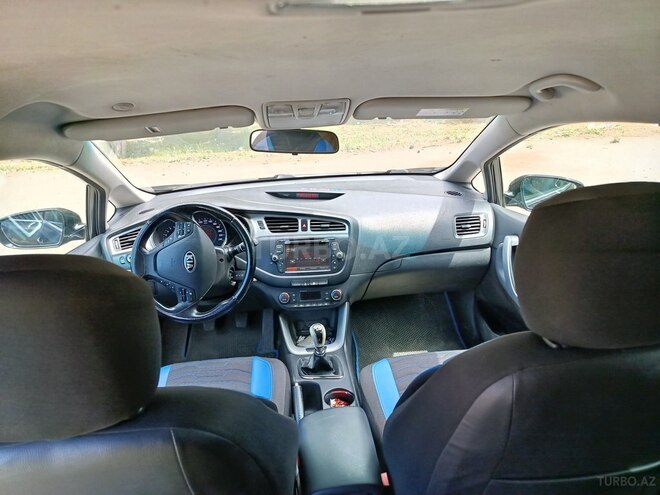 Kia Ceed 2014, 264,909 km - 1.6 l - Sumqayıt