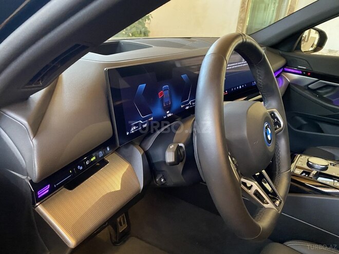 BMW 530e 2024, 15,000 km - 2.0 l - Bakı