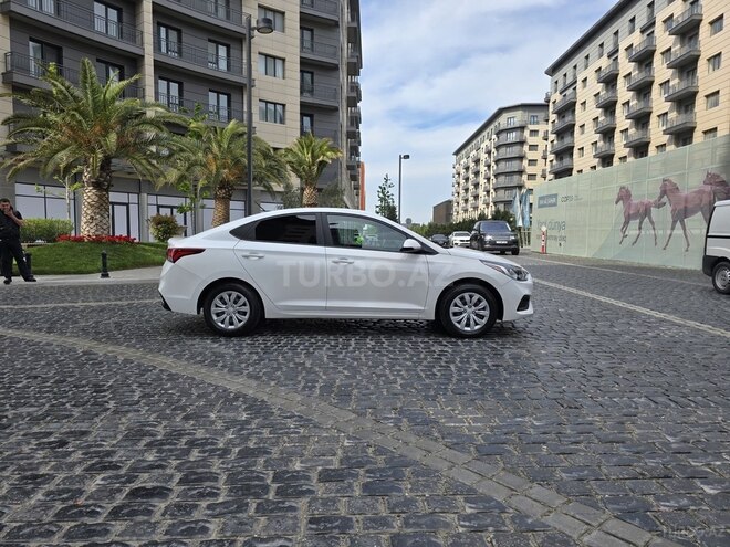 Hyundai Accent 2021, 61,155 km - 1.6 л - Bakı
