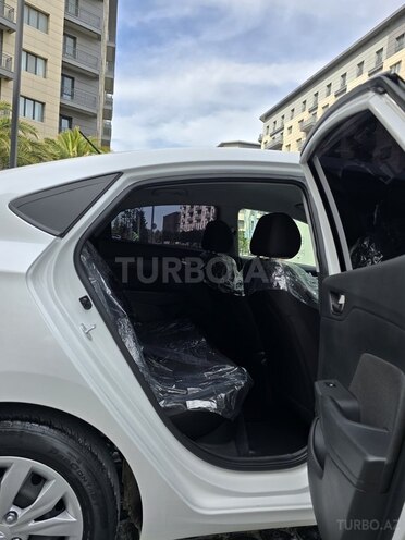 Hyundai Accent 2021, 61,155 km - 1.6 л - Bakı