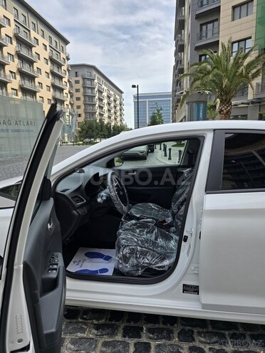 Hyundai Accent 2021, 61,155 km - 1.6 л - Bakı