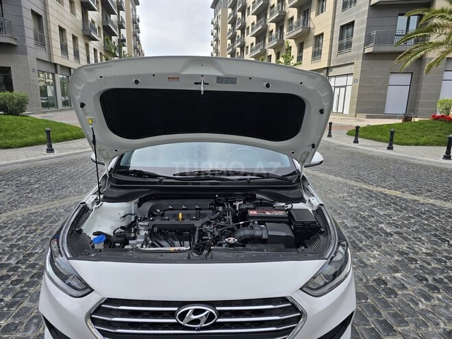 Hyundai Accent 2021, 61,155 km - 1.6 л - Bakı