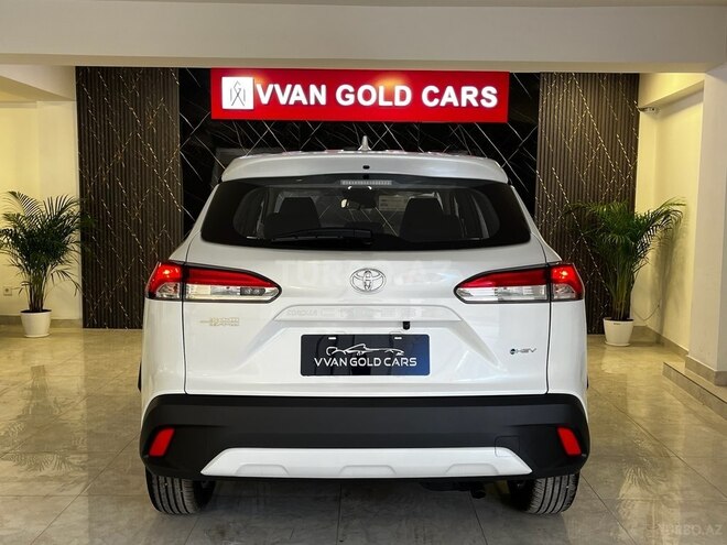 Toyota Corolla Cross-15