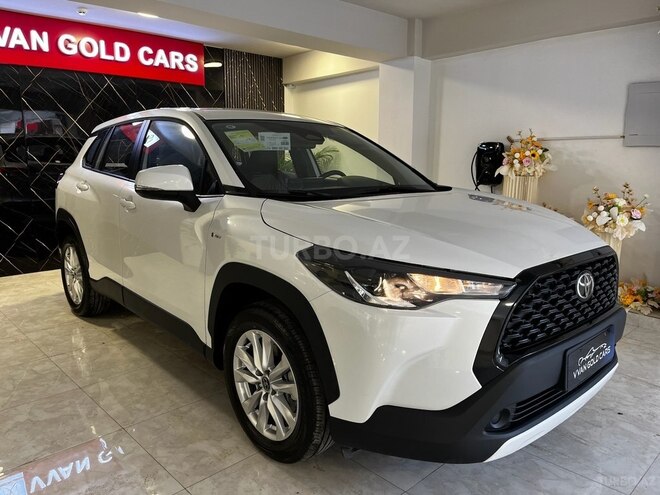 Toyota Corolla Cross-3