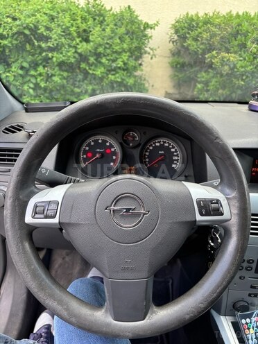 Opel Astra 2009, 254,000 km - 1.4 l - Bakı