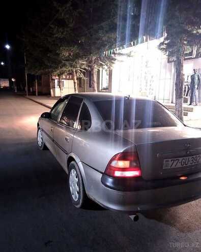 Opel Vectra 1997, 220,000 km - 1.6 l - Quba