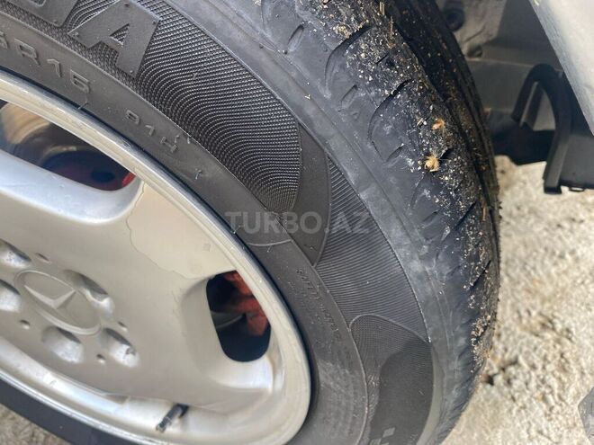 Mercedes C 180 1996, 500,000 km - 1.8 l - Qazax