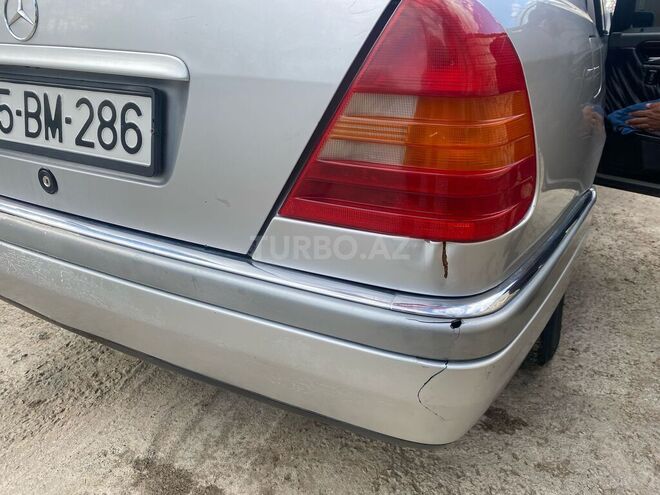 Mercedes C 180 1996, 500,000 km - 1.8 l - Qazax