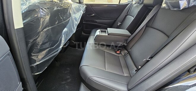 Lexus ES 300h 2025, 0 km - 2.5 l - Bakı