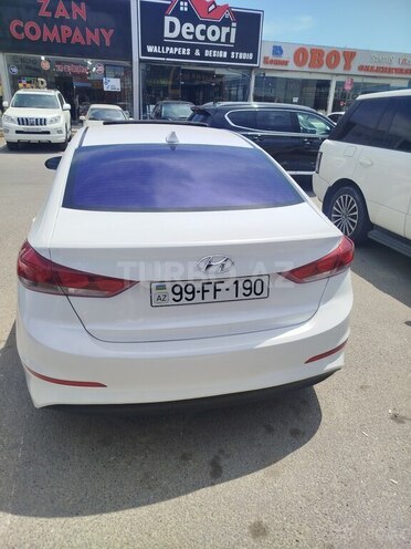 Hyundai Elantra 2018, 127,867 km - 2.0 л - Bakı