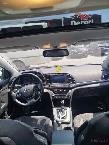 Hyundai Elantra 2018, 127,867 km - 2.0 л - Bakı