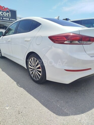 Hyundai Elantra 2018, 127,867 km - 2.0 л - Bakı
