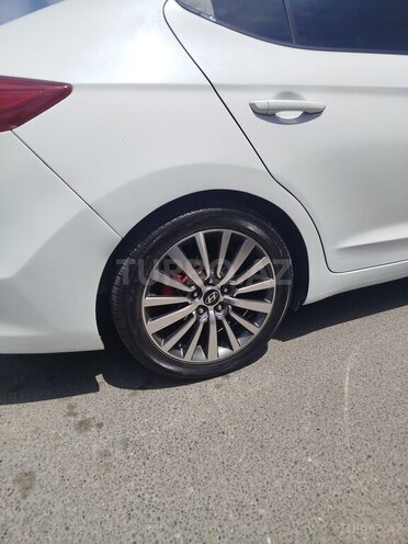 Hyundai Elantra 2018, 127,867 km - 2.0 л - Bakı
