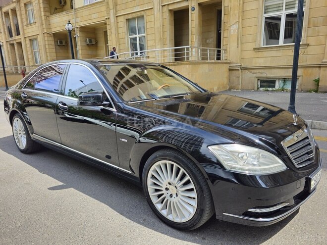 Mercedes S 320 2006, 357,085 km - 3.2 l - Bakı