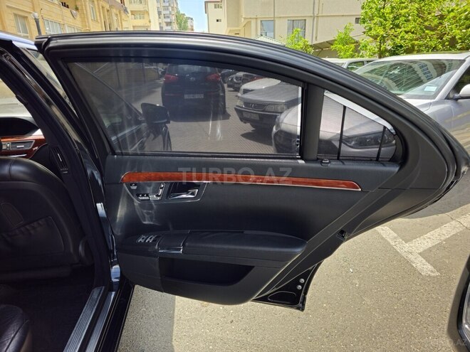 Mercedes S 320 2006, 357,085 km - 3.2 l - Bakı