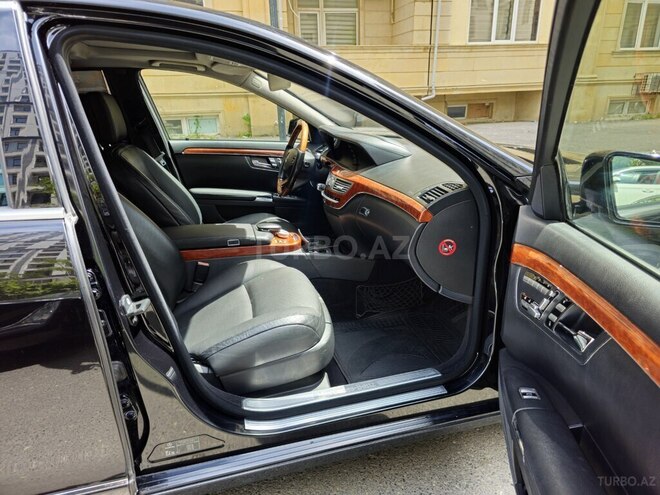 Mercedes S 320 2006, 357,085 km - 3.2 l - Bakı
