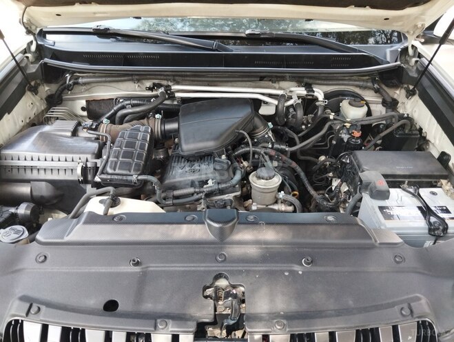Toyota Land Cruiser Prado-18