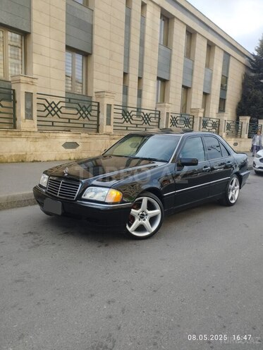 Mercedes C 230 1999, 285,000 km - 2.3 l - Bakı