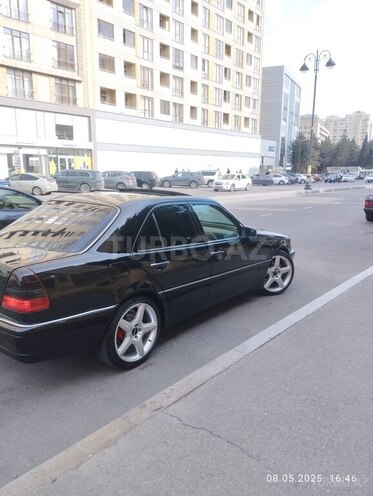 Mercedes C 230 1999, 285,000 km - 2.3 l - Bakı
