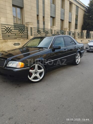 Mercedes C 230 1999, 285,000 km - 2.3 l - Bakı