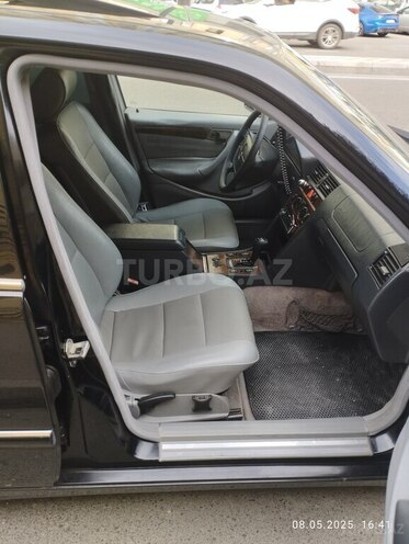 Mercedes C 230 1999, 285,000 km - 2.3 l - Bakı