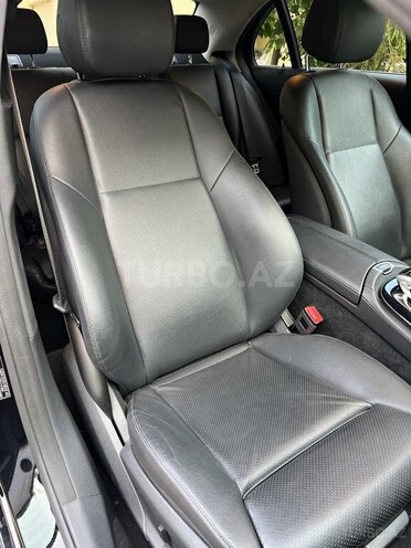 Mercedes E 220 d 2020, 152,000 km - 2.0 l - Bakı