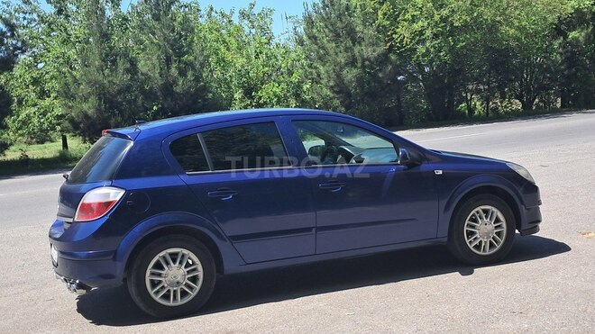 Opel Astra 2005, 320,000 km - 1.4 l - Bakı