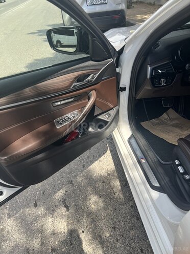 BMW 520 2017, 200,500 km - 2.0 l - Bakı