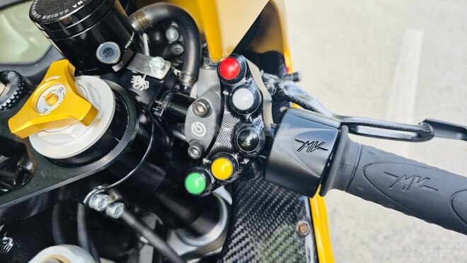 MV Agusta F3 800-10