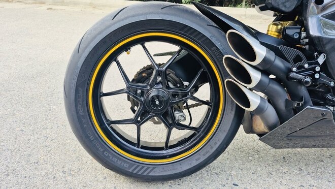 MV Agusta F3 800-7