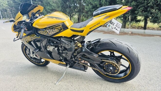 MV Agusta F3 800-11